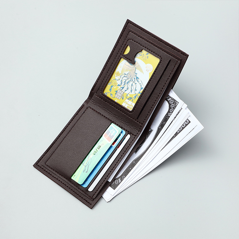 Cross-border bestseller men's wallet, US dollar large-capacity ultra-light wallet, men's multi-functional retro multi-slot wallet Application Scenario