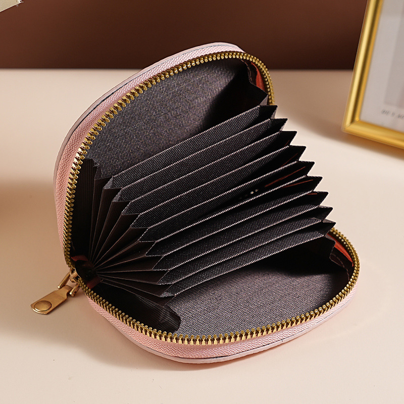 Fashionable and fresh shell semi-circular organ card case for women, multi-slot large-capacity card holder, credit card storage bag for delivery Application Scenario
