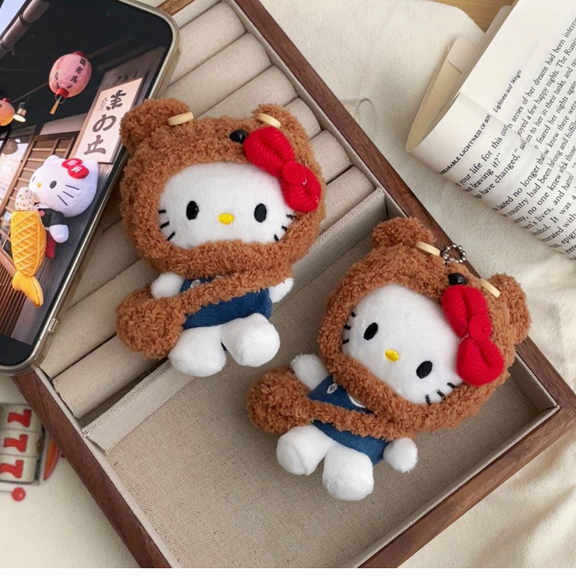 Cute cat costume pendants, cartoon bag pendants, car key chains, girls' gifts, accessories, dolls, stuffed girls Specification drawing
