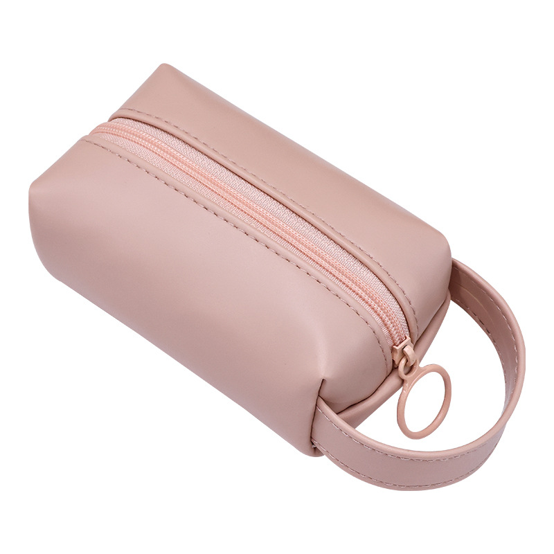 New InS-style portable makeup bag, mini mouth red envelope storage small bag, jewelry, key card, data cable storage bag Item Picture