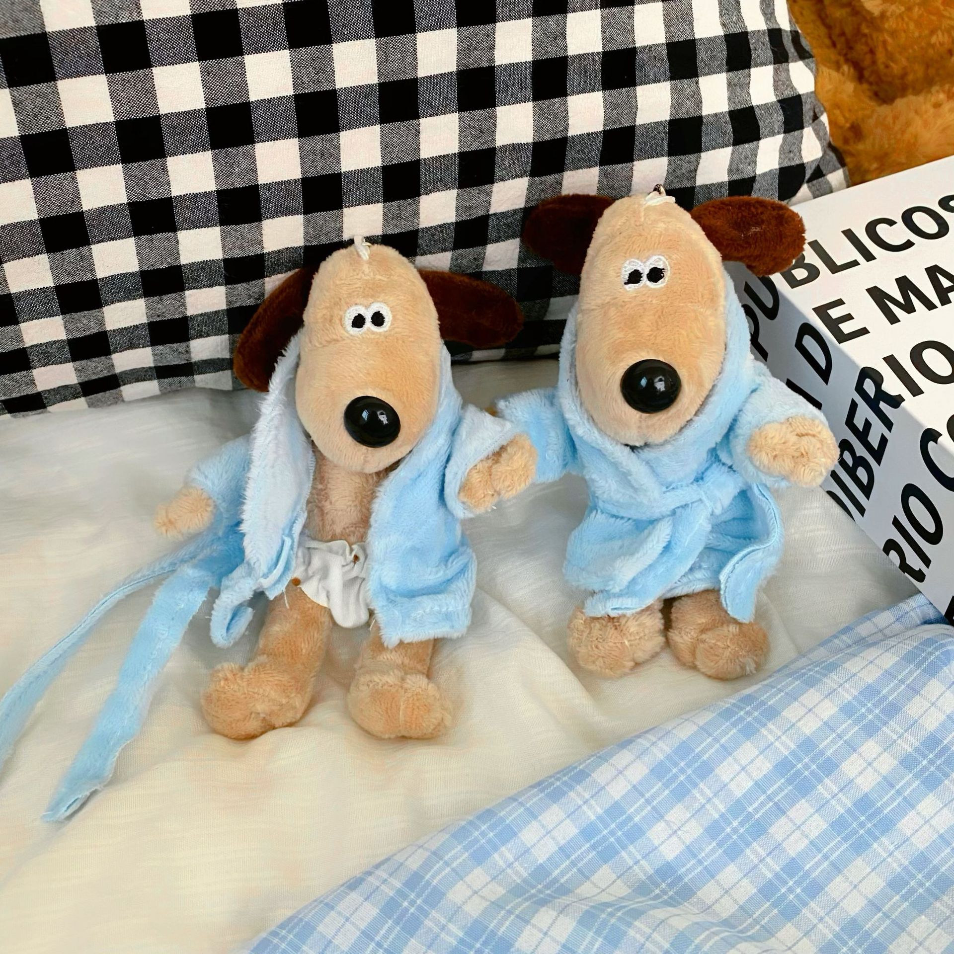 Cute pet owner dog keychain bathrobe, adorable puppy cartoon plush toy pendant, birthday gift doll full figure