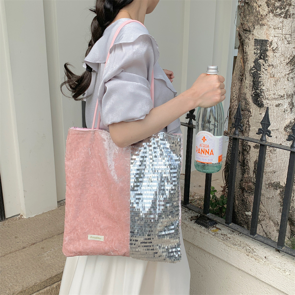 53131 New trendy sparkling pink with silver sequins, small and large capacity commuting single-shoulder canvas handbag Specification drawing