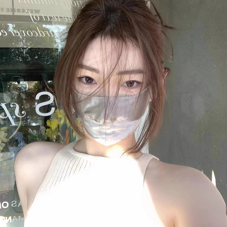 Spring and summer thin silk mulberry silk sun protection mask, women's forest-style face mask, eye protection corner soft face mask, UV protection Application Scenario