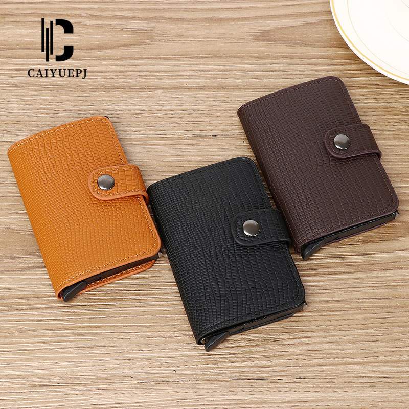 Men's small card case, ID card bag, European and American buckle, RFID automatic card spring, retro card holder, anti-magnetic card holder storage bag Application Scenario