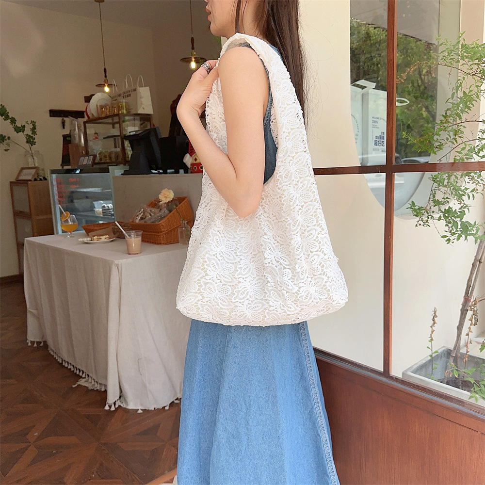 45134 Country-style women's bag, lace, gentle and ethereal in summer, large capacity single-shoulder bag, commuter underarm crossbody bag details Picture