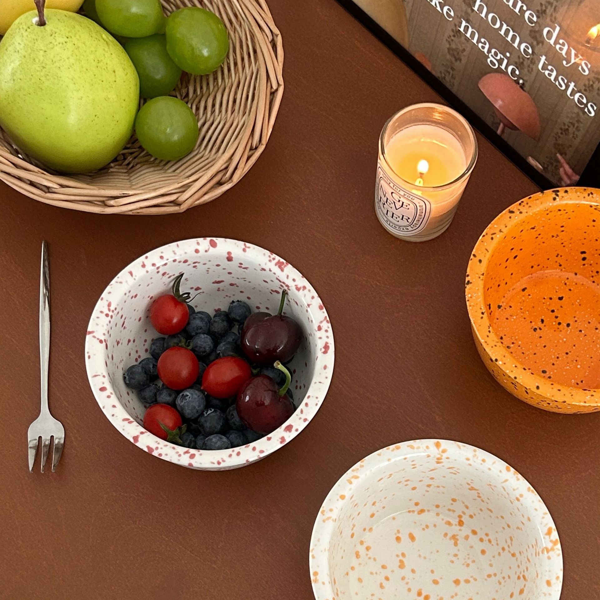 Korean-style ink-wash yogurt bowl, household light food salad bowl, ceramic oat breakfast bowl, dessert bowl, pudding bowl Application Scenario
