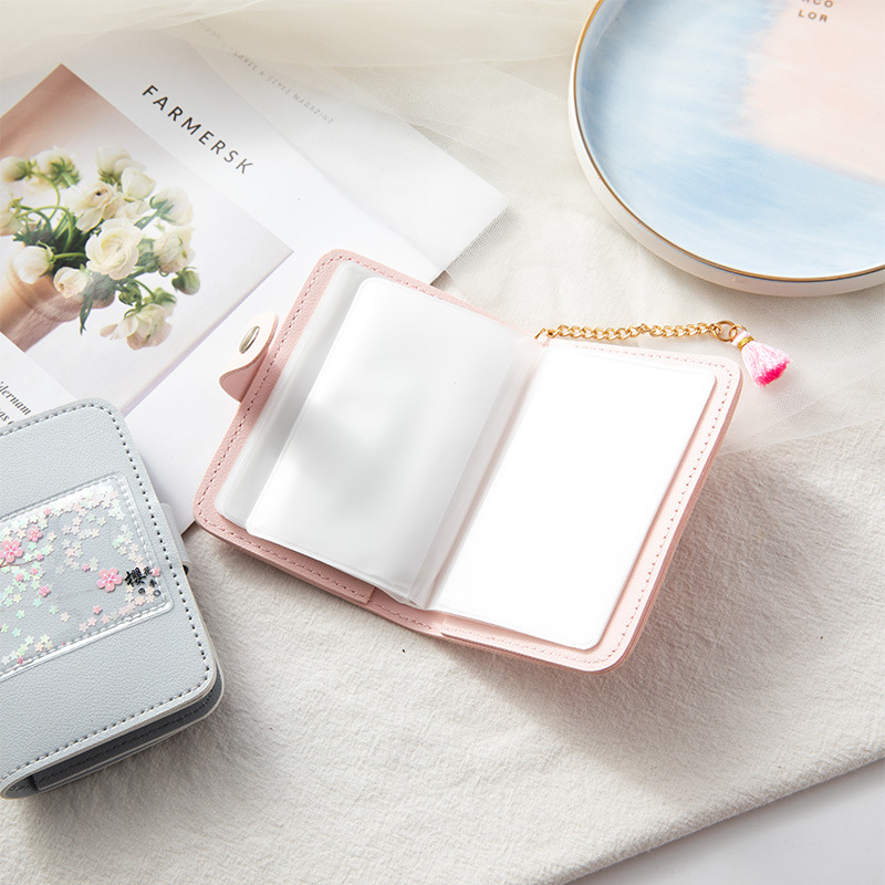 This is a new, ultra-thin, anti-demagnetization female business card case from South Korea in 2020 Specification drawing