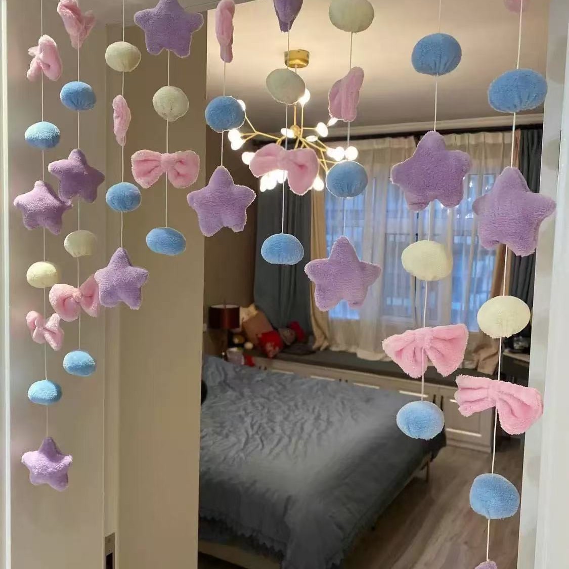 The home purple planet door curtain children's room is decorated with a high level of appearance. The wall is decorated with a curtain and there is no need to punch holes with three-dimensional door stickers Application Scenario