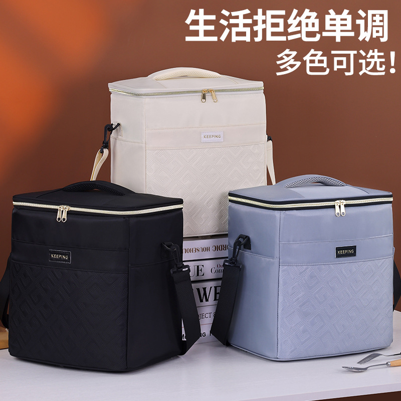 Geyun series square insulated bags, rider food delivery boxes, outdoor picnic and camping ice packs, large-capacity insulated boxes full figure