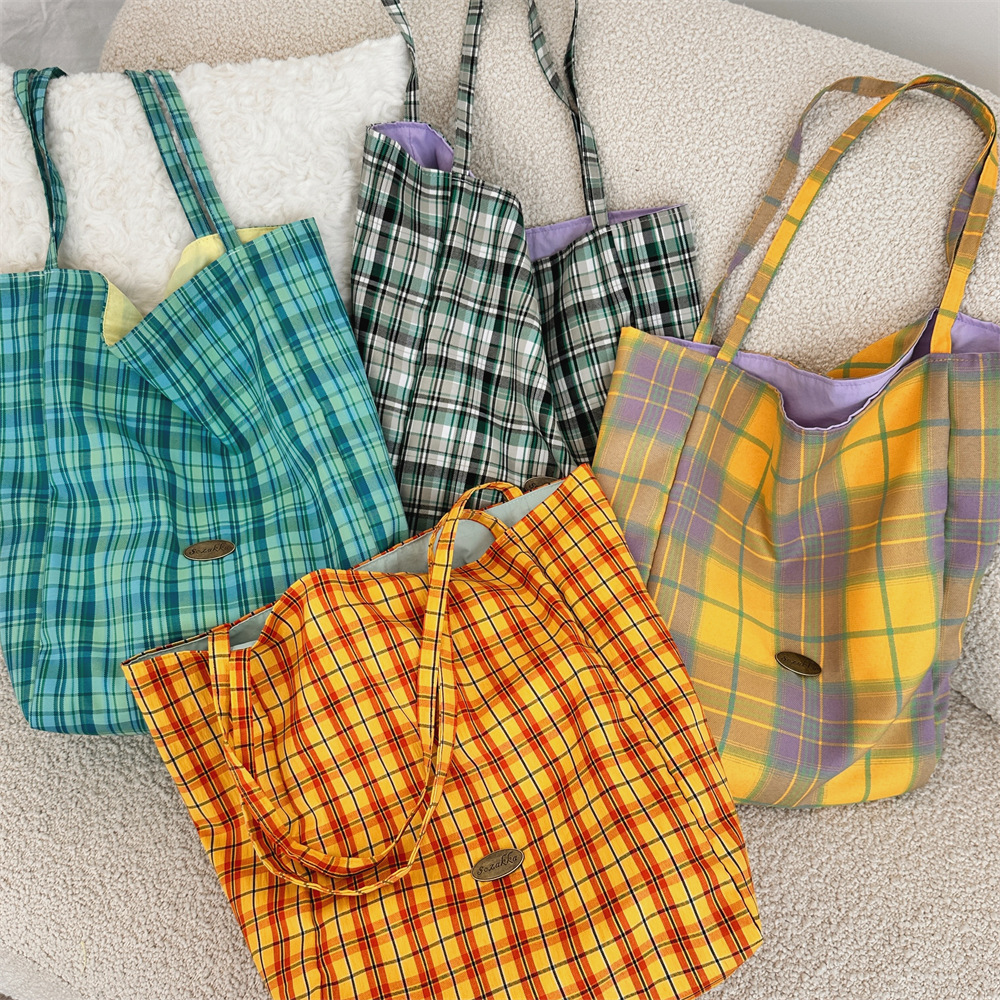 49281 New large-capacity, simple single-shoulder checkered bag, lightweight commuting canvas bag, double-sided tote bag full figure