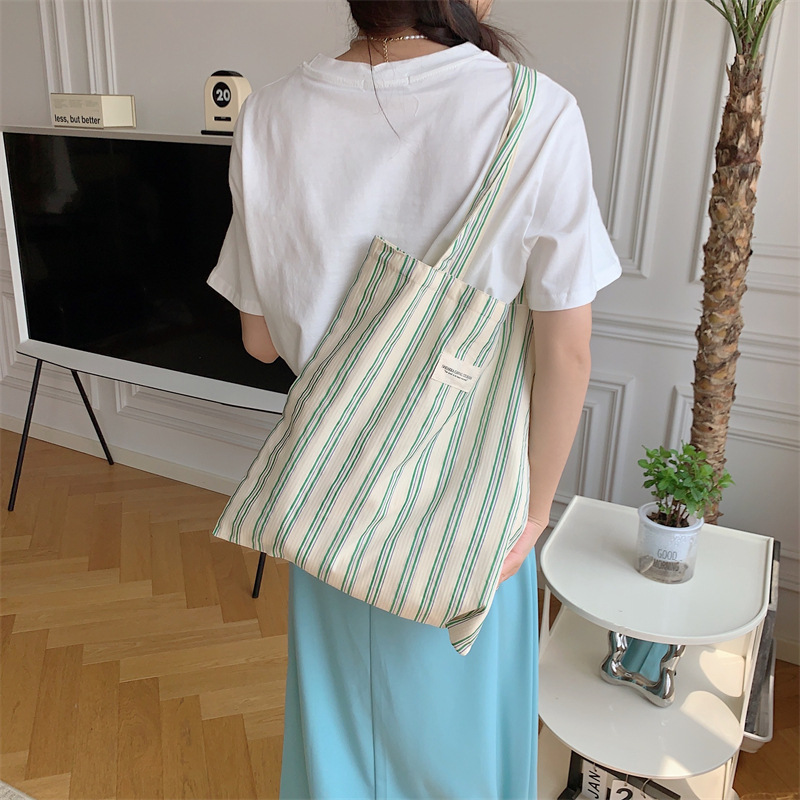 34226 New style striped single-shoulder bag, large-capacity canvas bag, Korean version for women, work cloth bag, student schoolbag Application Scenario