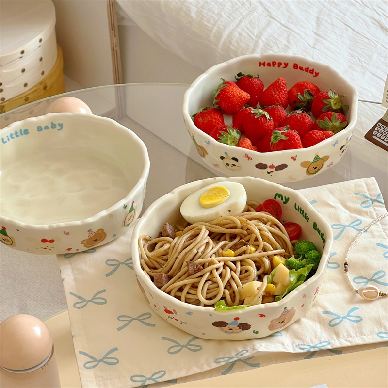 High appearance level hand-molded ceramic deep plate, cute cream-colored matte pasta plate, salad breakfast plate, fruit plate and vegetable plate full figure
