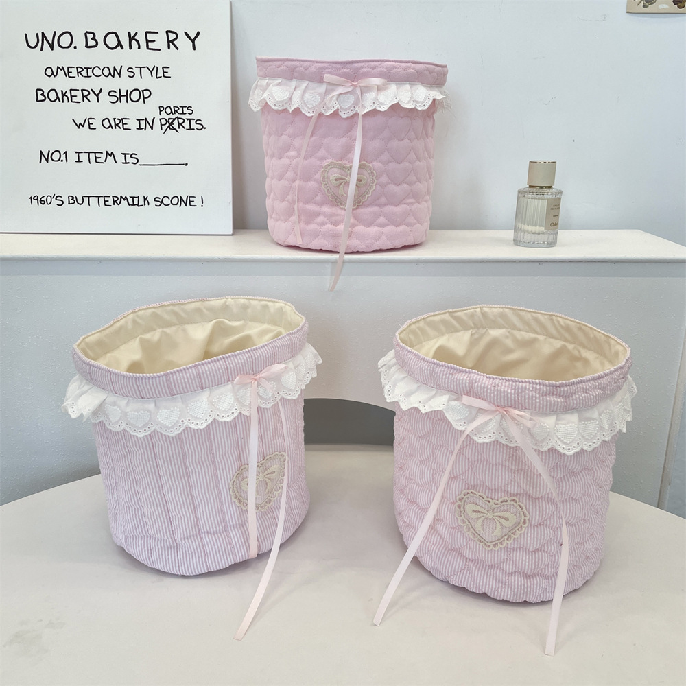 54141 Korean-style quilted girl fabric desktop storage and organization basket cylinder, miscellaneous and snack storage basket details Picture