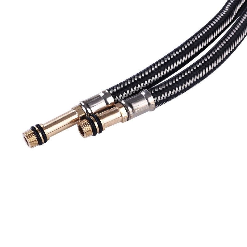 The water pipe is connected to the faucet. The cold and hot 304 stainless steel explosion-proof water inlet pipe and the pointed water supply hose are connected to the butler Application Scenario