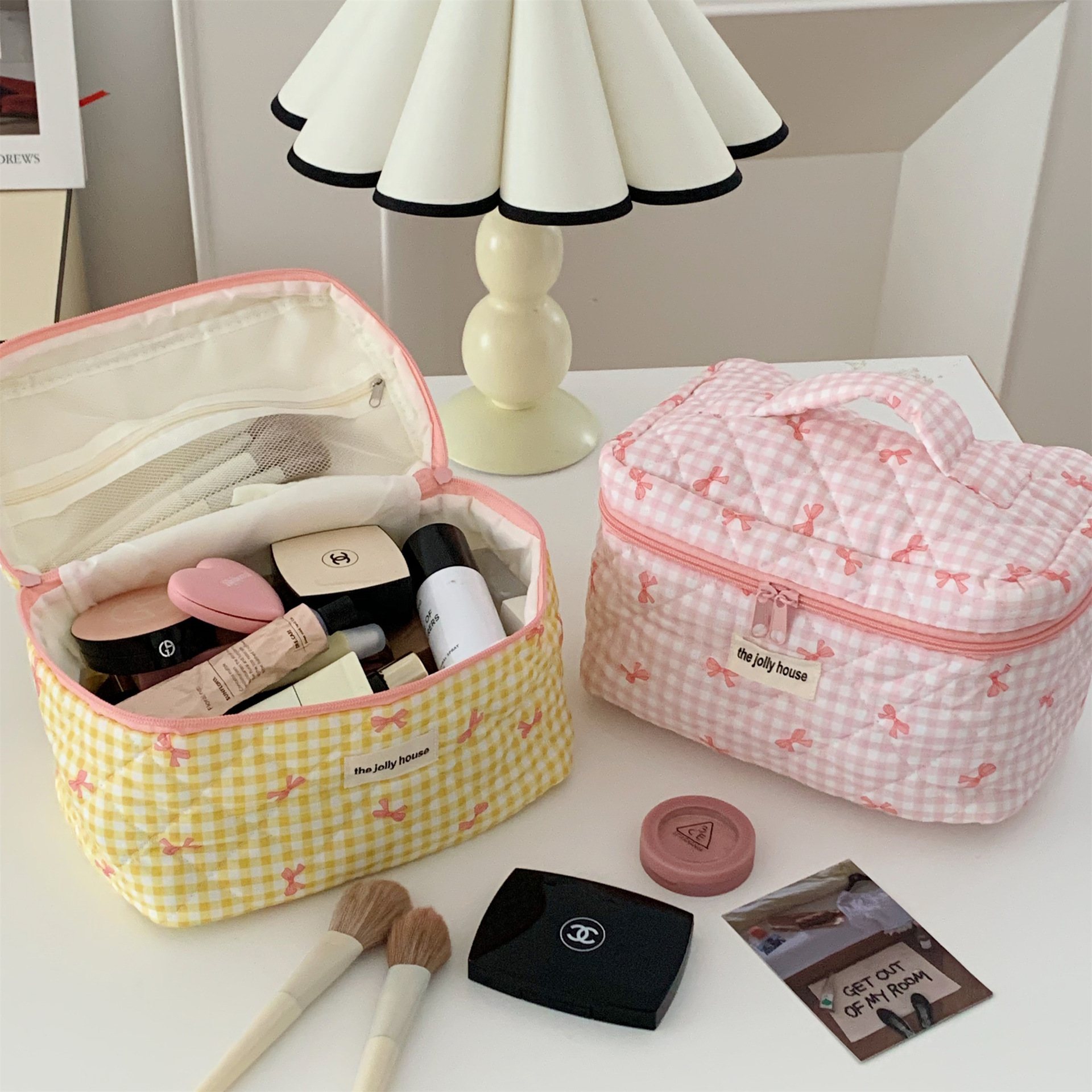 2024 New checkered bow makeup bag, high appearance level, large capacity, portable travel toiletry and storage bag for women Specification drawing