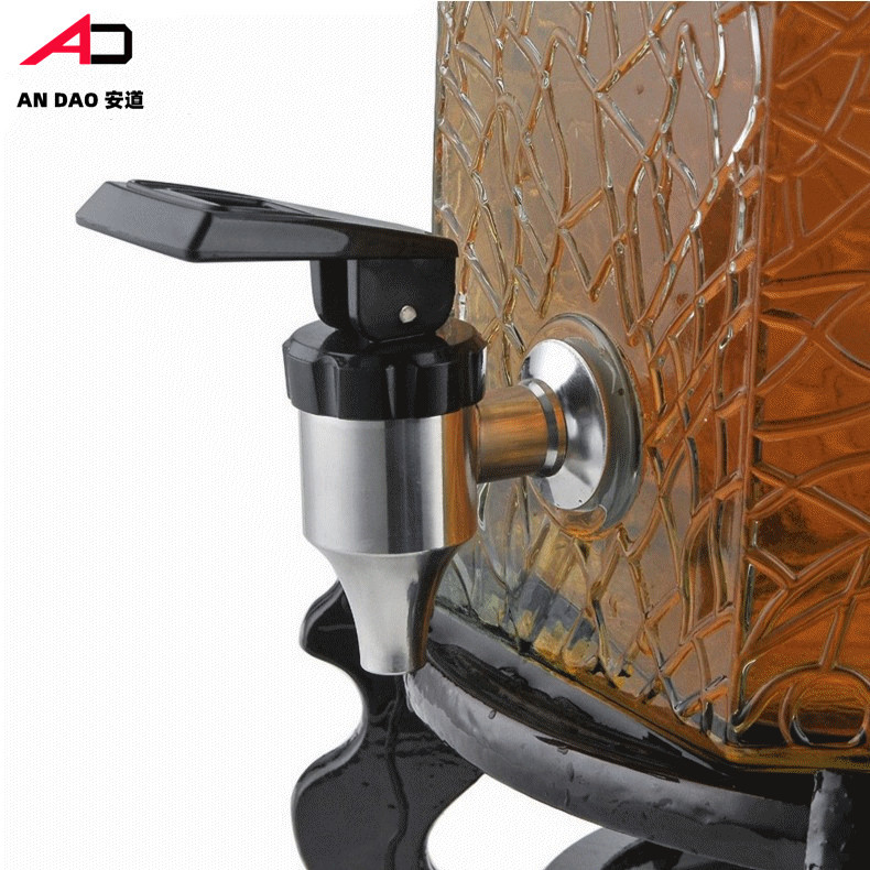 304 stainless steel faucet for wine jars, beverage juice, coffee, boiling water bucket faucet, wine jar glass bottle faucet Application Scenario