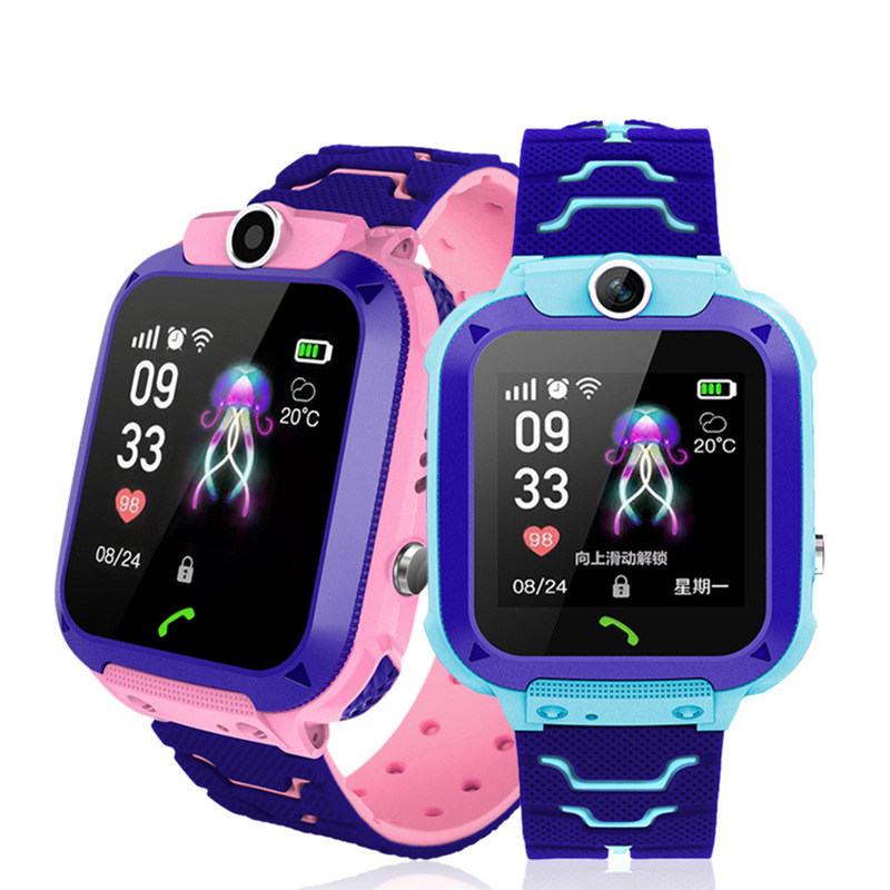 Cross-border Q12 waterproof children's smart phone positioning micro-chat photo-taking flashlight, 5th generation foreign trade Z6 multilingual watch full figure