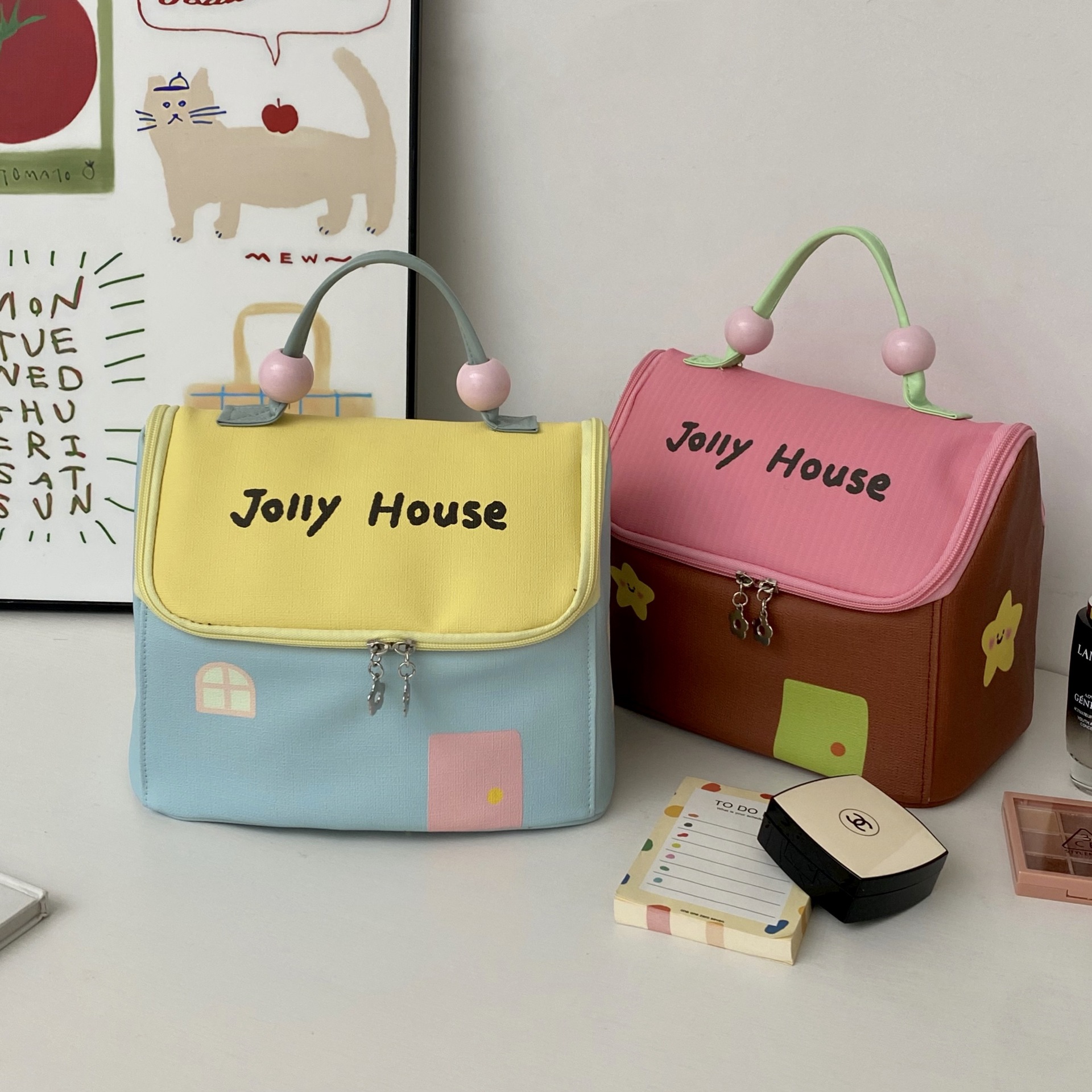 Jollyhouse Makeup Bag, a small house for women, a cosmetics storage bag, a portable large-capacity hand-held toiletry bag with compartments Specification drawing