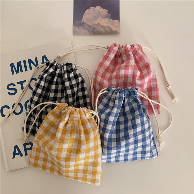 Wholesale of 07213 fresh and simple large square cotton and linen drawstring bags for candy and tea storage full figure