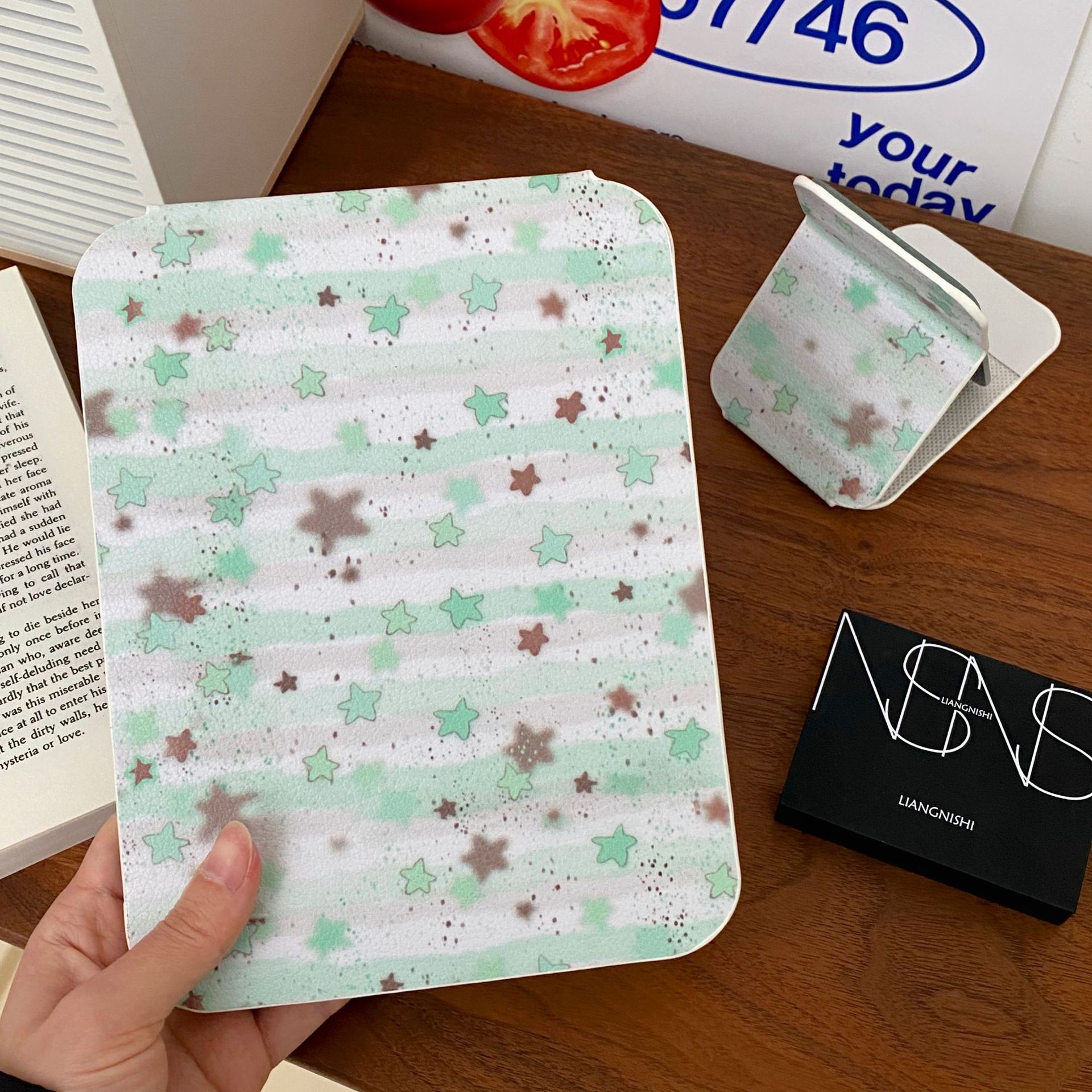 Original colorful star folding mirror, portable and portable small mirror for girls, dormitory makeup mirror, standing dressing mirror for girls details Picture