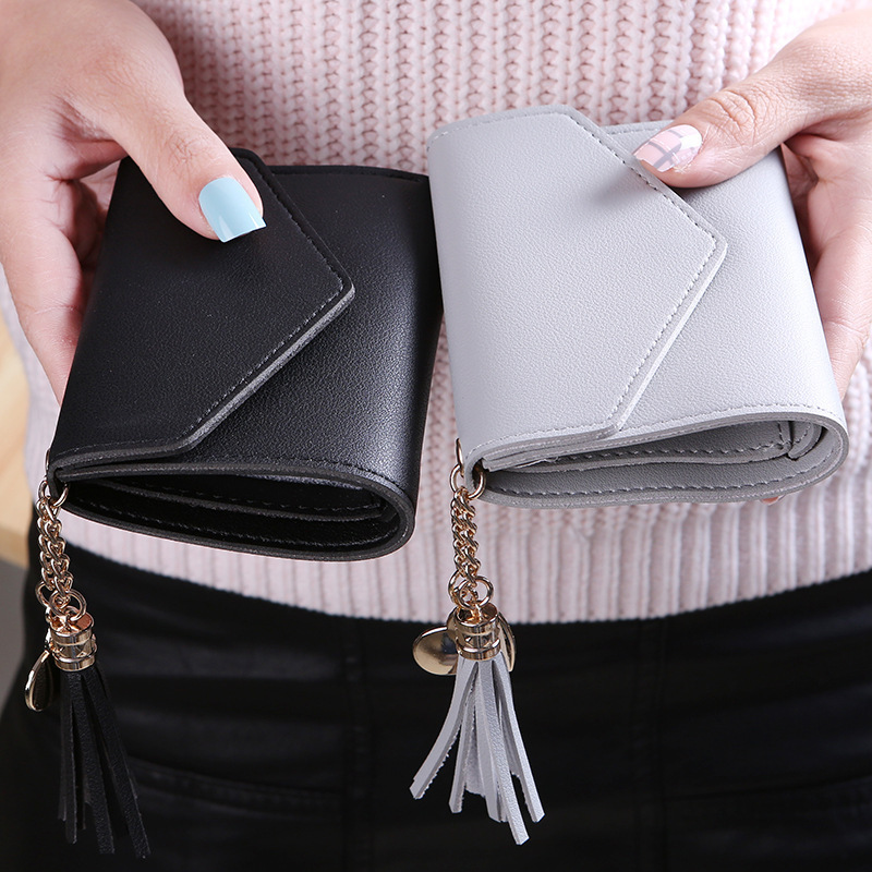 New fashionable mini wallet for women, short Japanese and Korean version, cute and fresh fringed mini student wallet for women Application Scenario