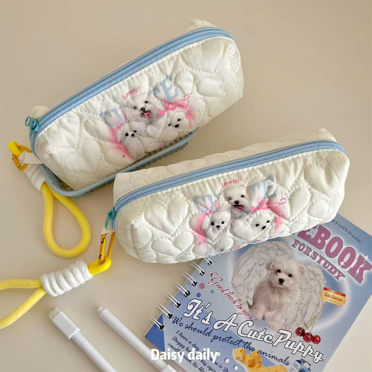 Korean-style ins cute puppy pen case, high appearance level, large capacity student stationery storage bag, pencil case, portable pen case details Picture