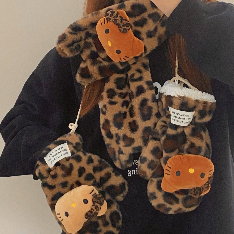 Leopard-print cat plush scarf for women, new 2024 style, high appearance level, winter windproof and cold-proof, thickened and fleece warm scarf full figure