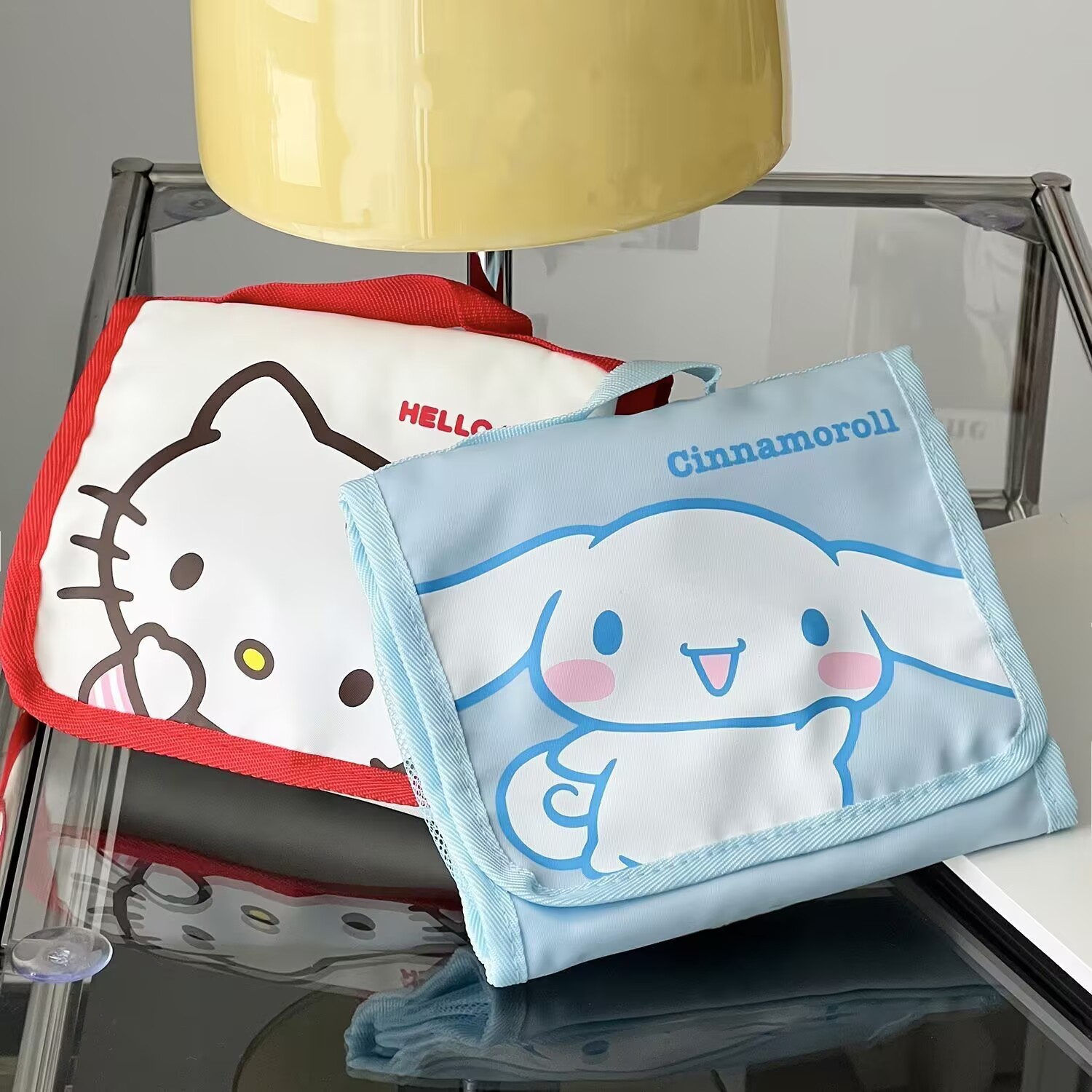 Sanrio Cartoon folding makeup bag for women, large-capacity, high-appearance-level travel portable hand-held cosmetics storage bag Specification drawing
