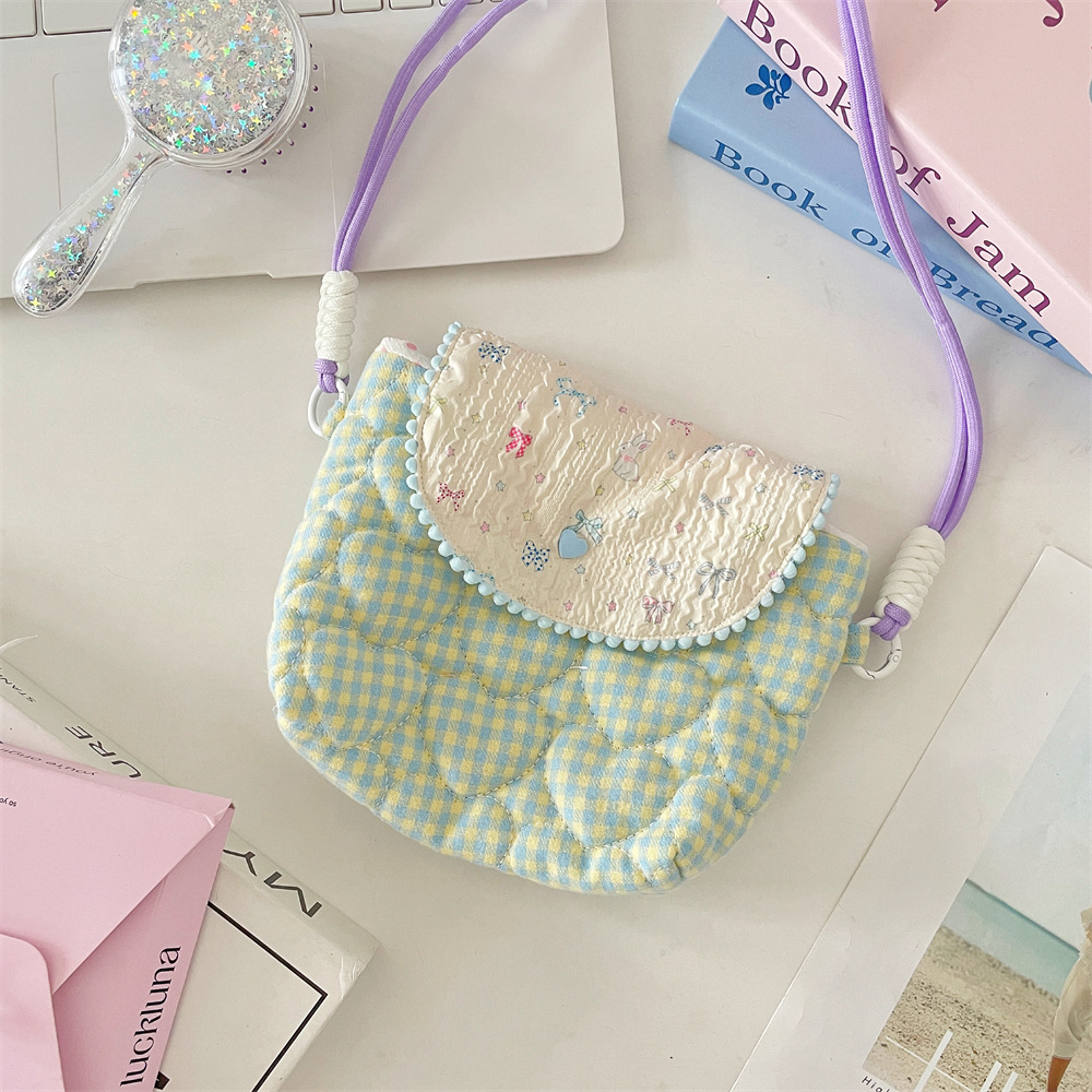 56231 Cute crossbody single-shoulder bag, Polaroid camera bag, portable and small travel cosmetics storage bag Item Picture