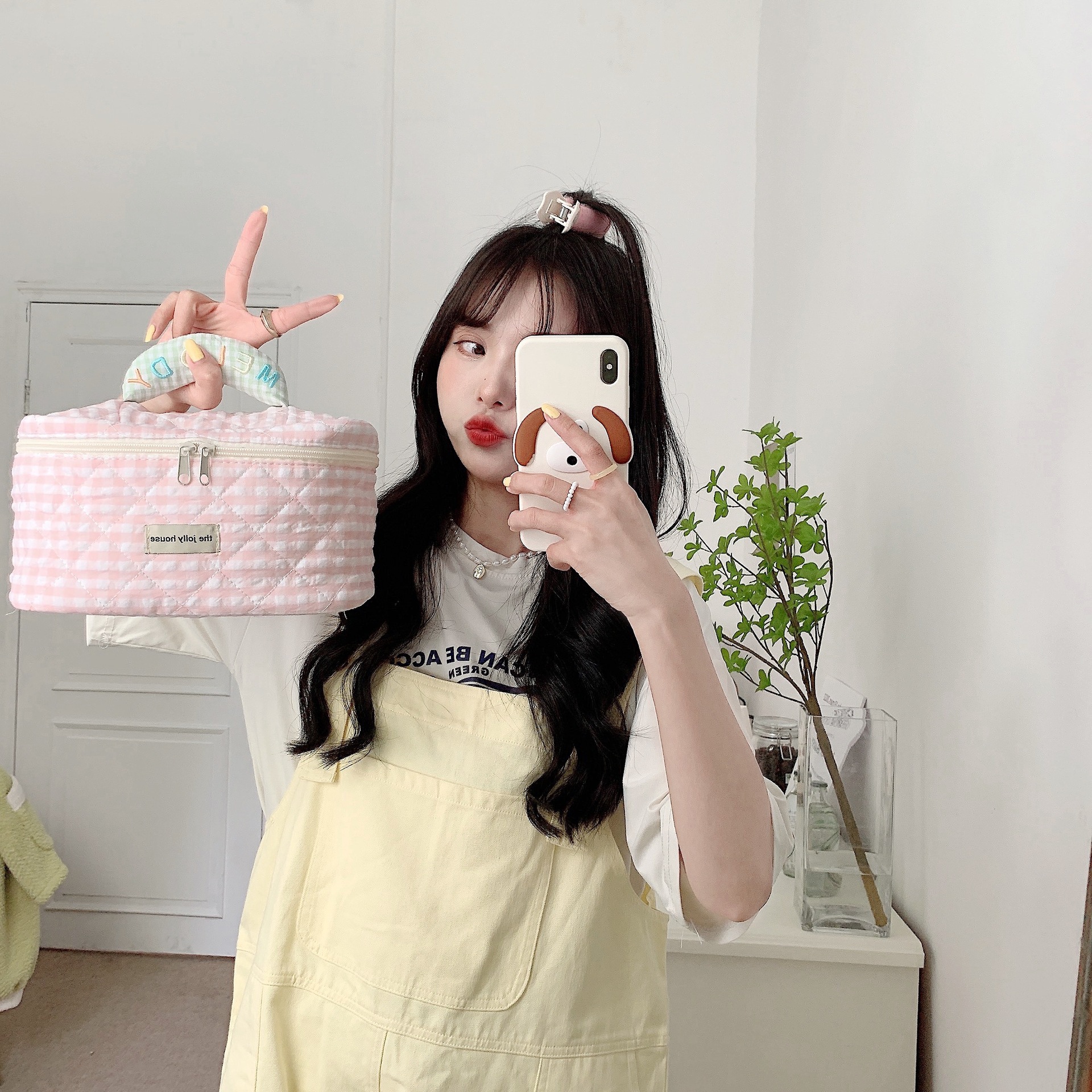 25252 Fresh and light macaron-colored checkered makeup bag, cotton large-capacity hand-held storage bag, toiletry bag for women details Picture