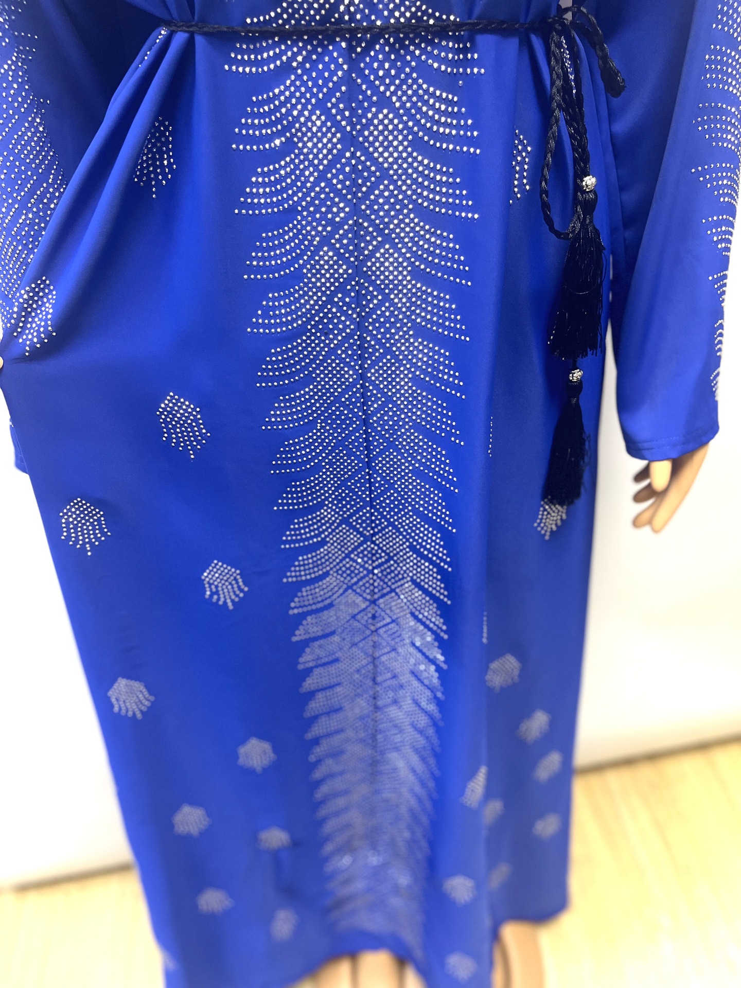 Aliexpress export solid color, rhinestone, loose-fitting, Dubai Saudi long dress, women's robe, prayer dress, abaya robe, women's style, hooded, Muslim Application Scenario