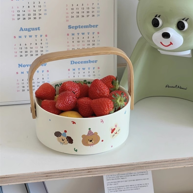 Cute cartoon, high appearance level, home fruit basket, storage rack, desktop ceramic storage bowl, snack hand-held basket, candy box Specification drawing