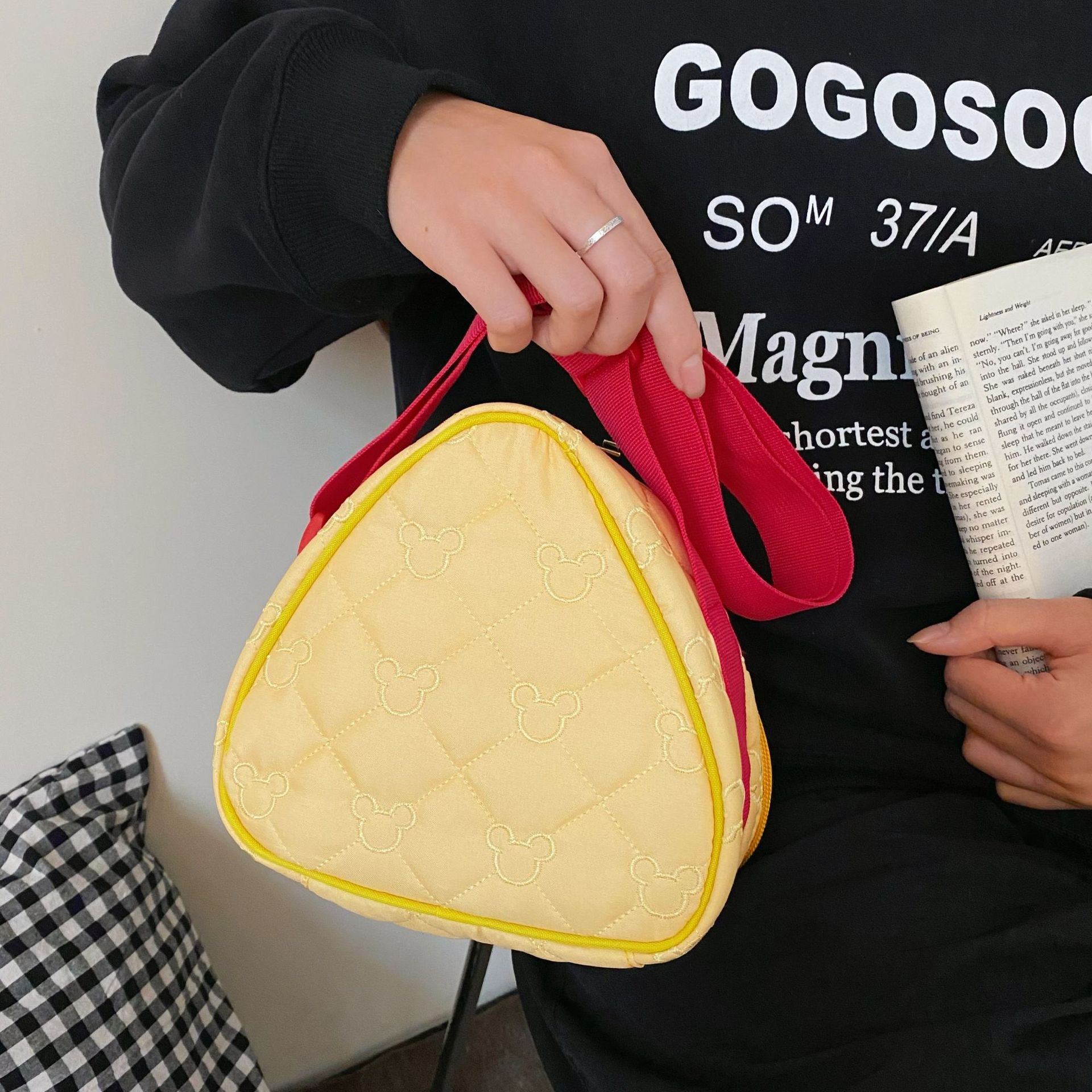 Xiaohongshu's same style camera bag, cartoon cheese, girlish heart storage bag, cute and portable triangular crossbody bag for students Item Picture
