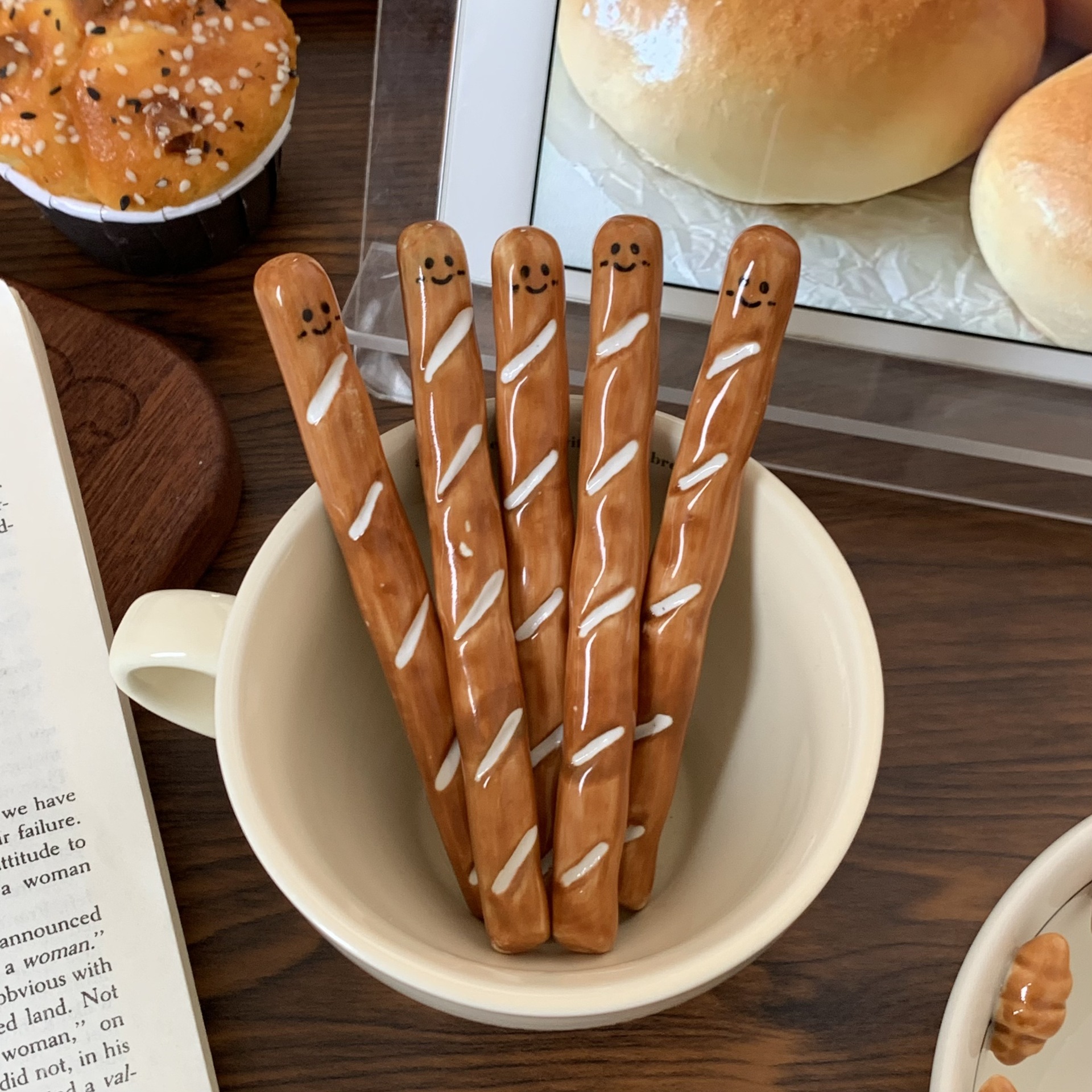 Ins-style creative baguette stirrer ~ Cute bread-shaped, high-appearance-level ceramic coffee, fruit and vegetable drink stirrer Specification drawing