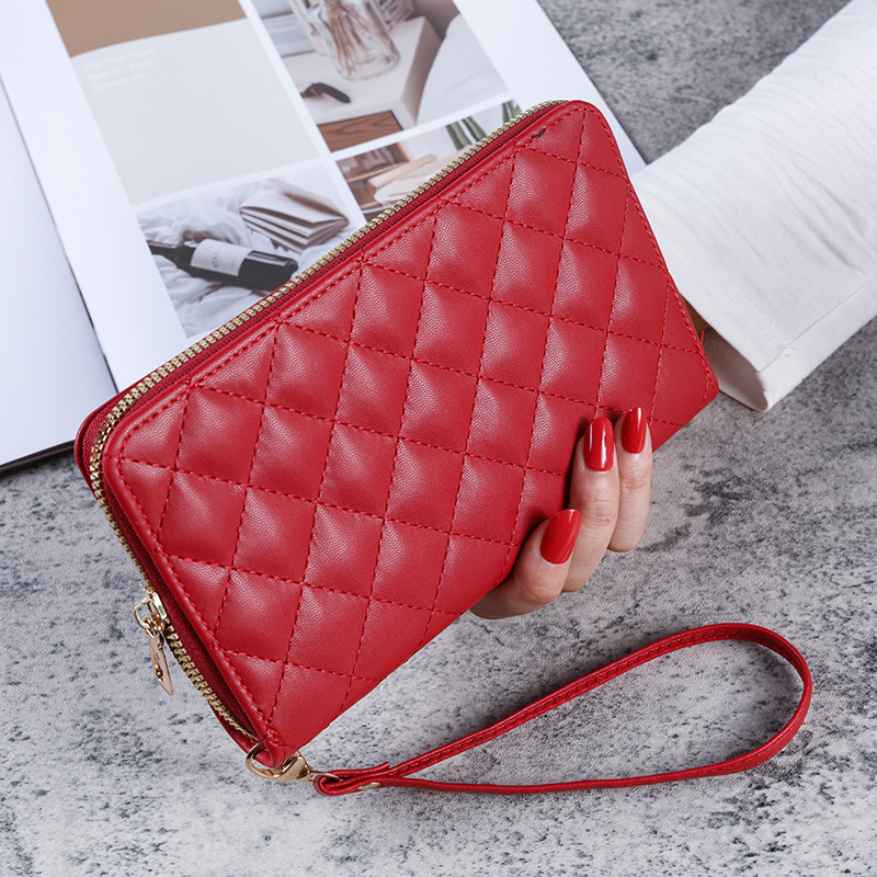 Women's long wallet 2022 new style in stock wholesale simple wrist strap clutch single zipper large capacity mobile phone case full figure