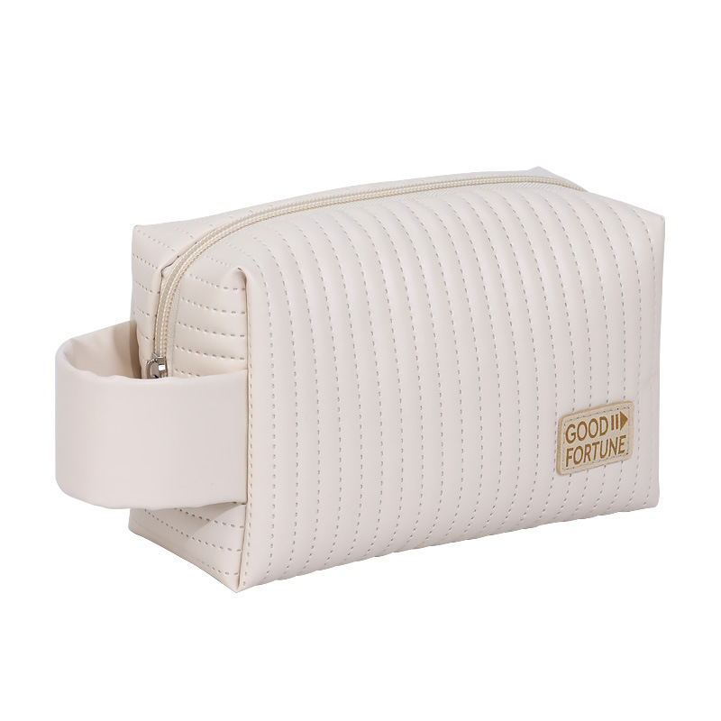 Cream cake hand-held makeup bag, large capacity, high appearance level, travel portable cosmetics storage bag, toiletries and makeup bag Item Picture