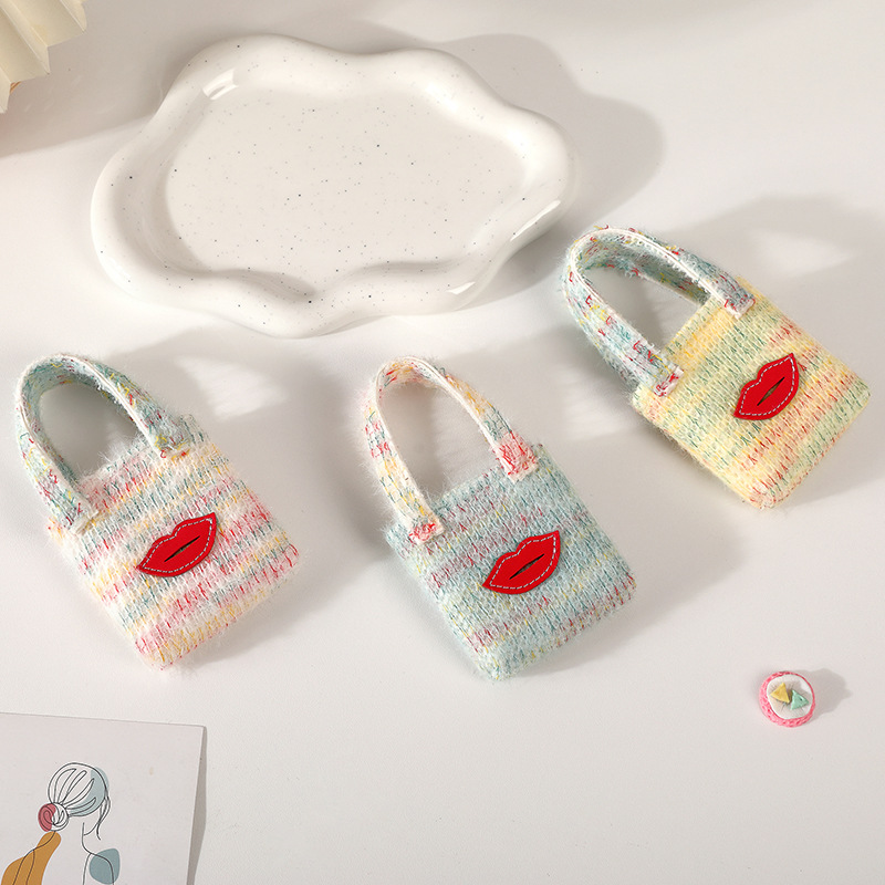 Ailun's new plush mini earphone case, Apple AirPods neckband storage case, portable flip earphones
