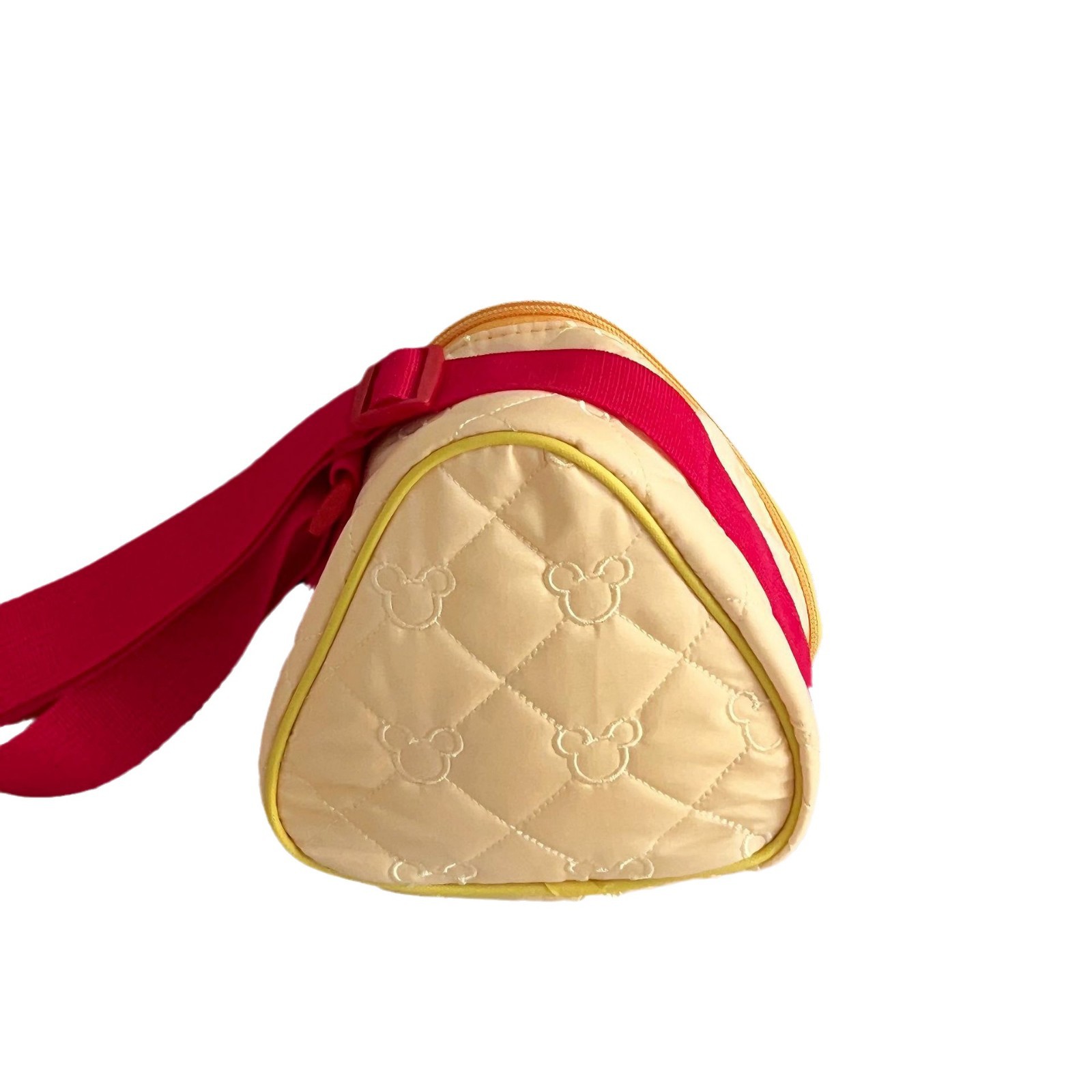 Sandwich, camera bag, touch-up bag, storage bag, small bag, makeup bag, storage bag, toiletry bag, lunch box, bag opening, red envelope, female Item Picture