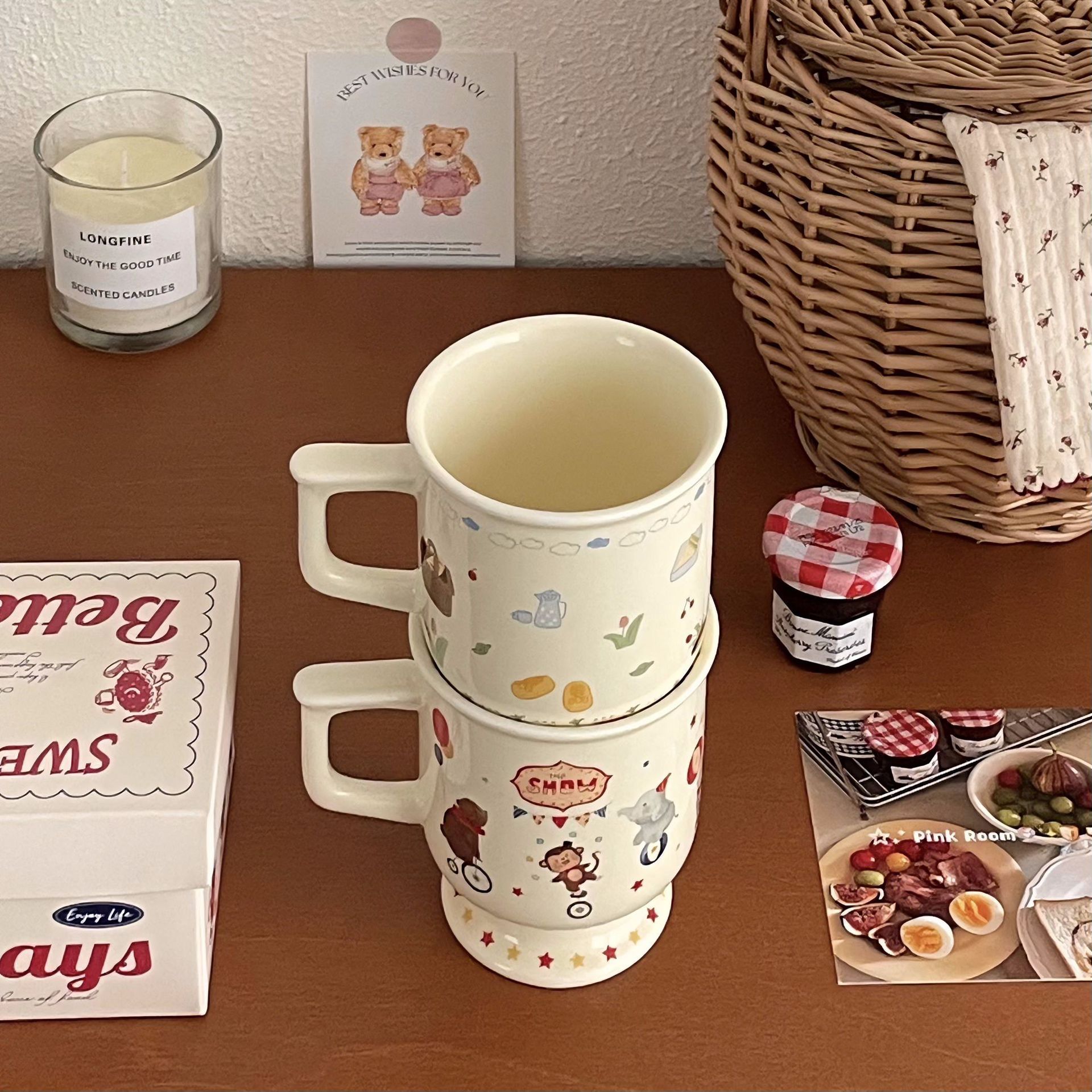 Xiaohongshu's best-selling mug, original cartoon cute water cup, high appearance level breakfast cup, cream-style cow grandma tea cup Specification drawing