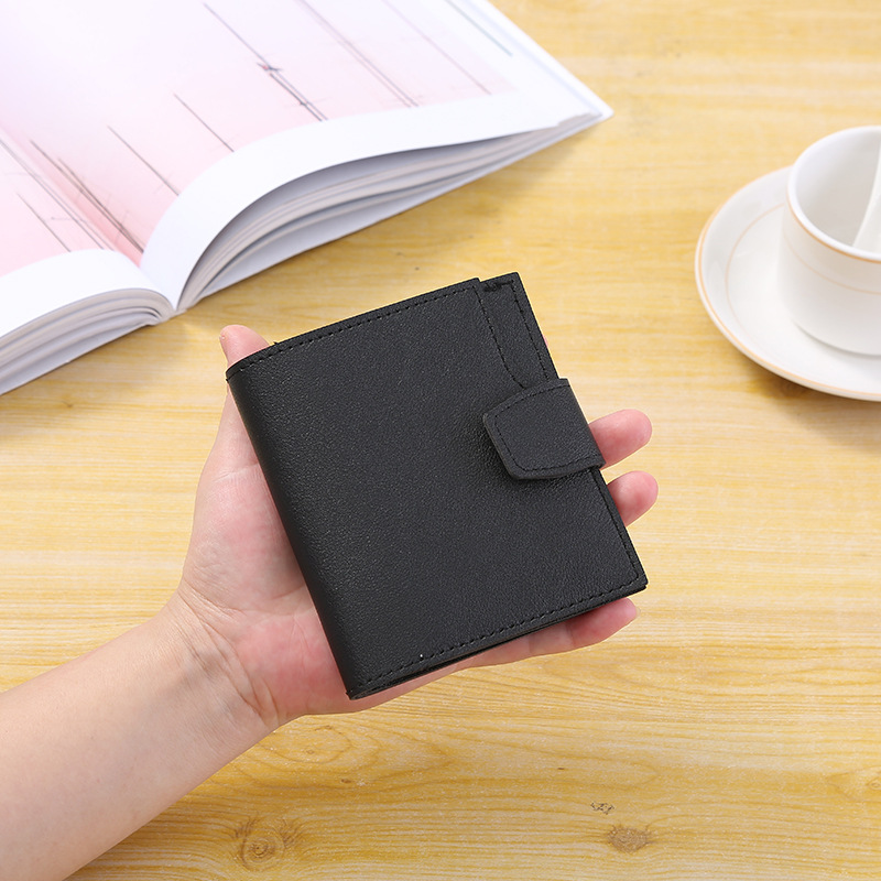 Factory direct supply of women's wallets, simple and simple short coin purses for students, card packs, ticket holders, thin Japanese style for women Application Scenario