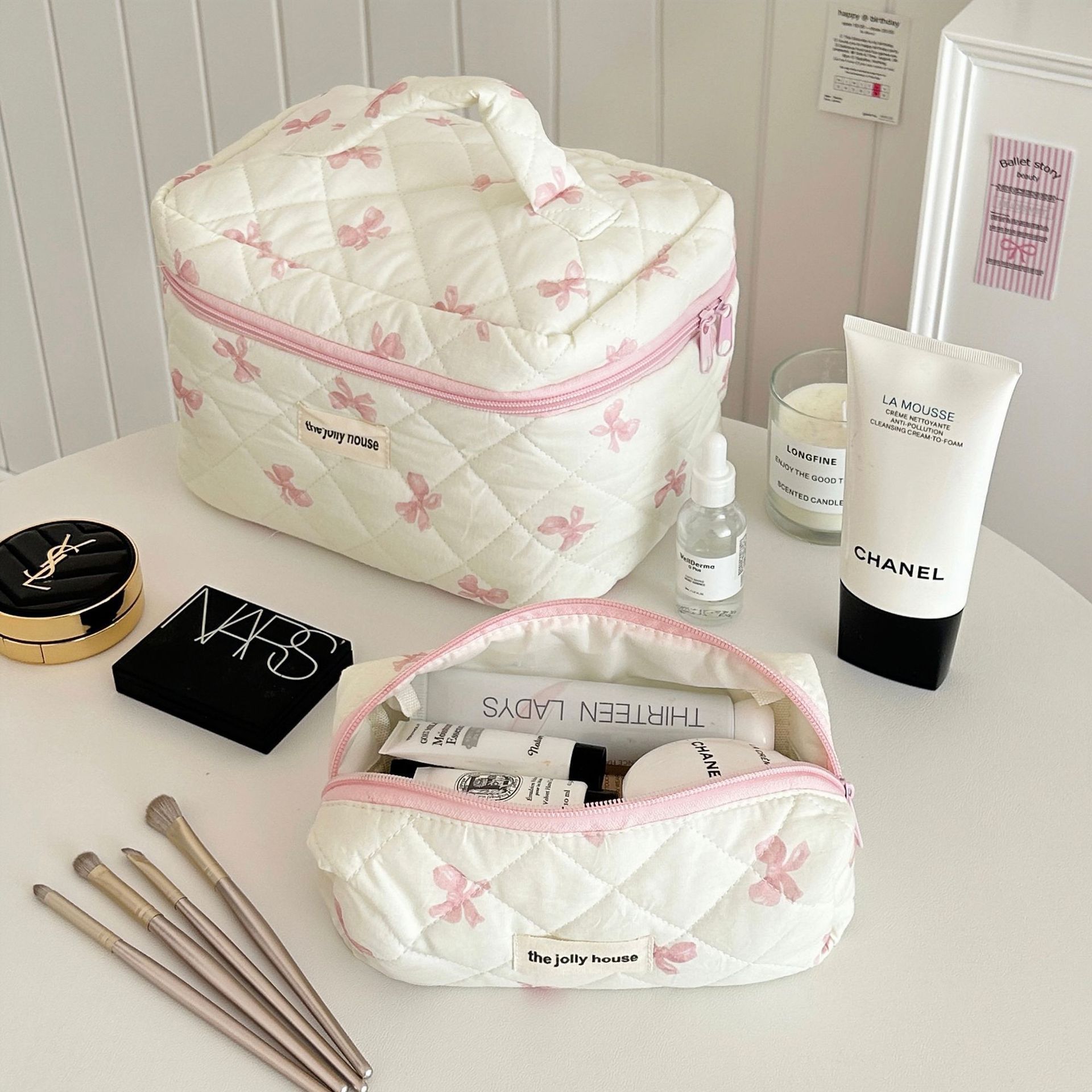 Korean-style simple bow makeup bag, large-capacity portable, business trip and travel toiletry bag, cosmetics storage bag for girls details Picture
