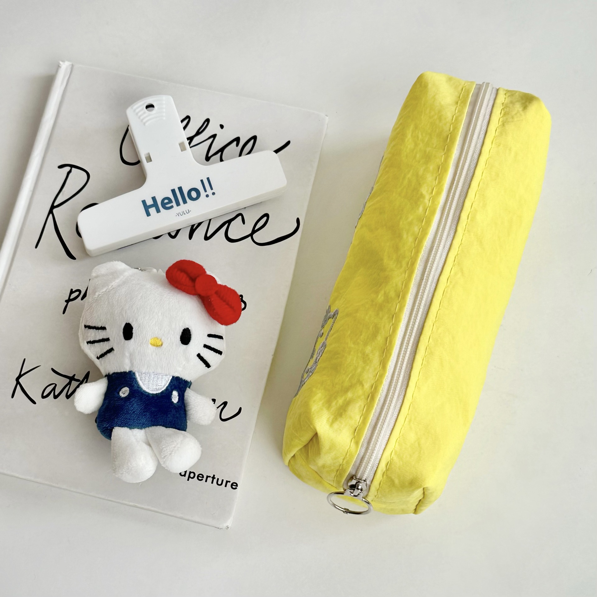 Vintage Japanese-style cat pen case, ins style, large capacity, cartoon cute embroidery, student stationery box, girl pencil case details Picture