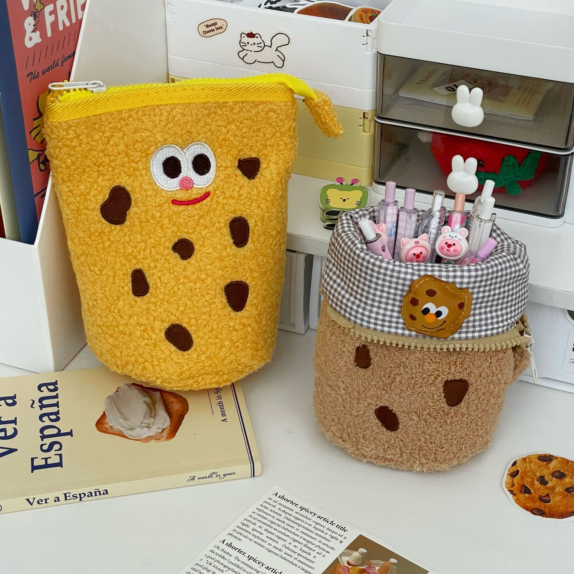 Cookie creative pen holder ins High appearance level student vertical flip foldable pen case large capacity desktop storage bag full figure