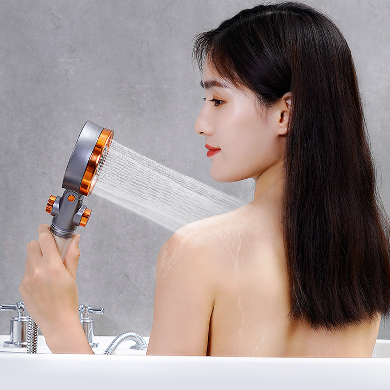Korean filter water purifying showerhead three-speed pressurized nozzle home bathroom shower handheld bath showerhead set details Picture