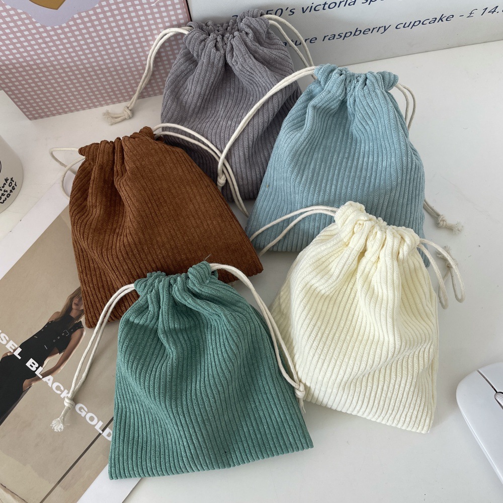 410168 Corduroy solid color storage blank style drawstring closure cosmetic bag, portable large capacity three-piece set for women Specification drawing