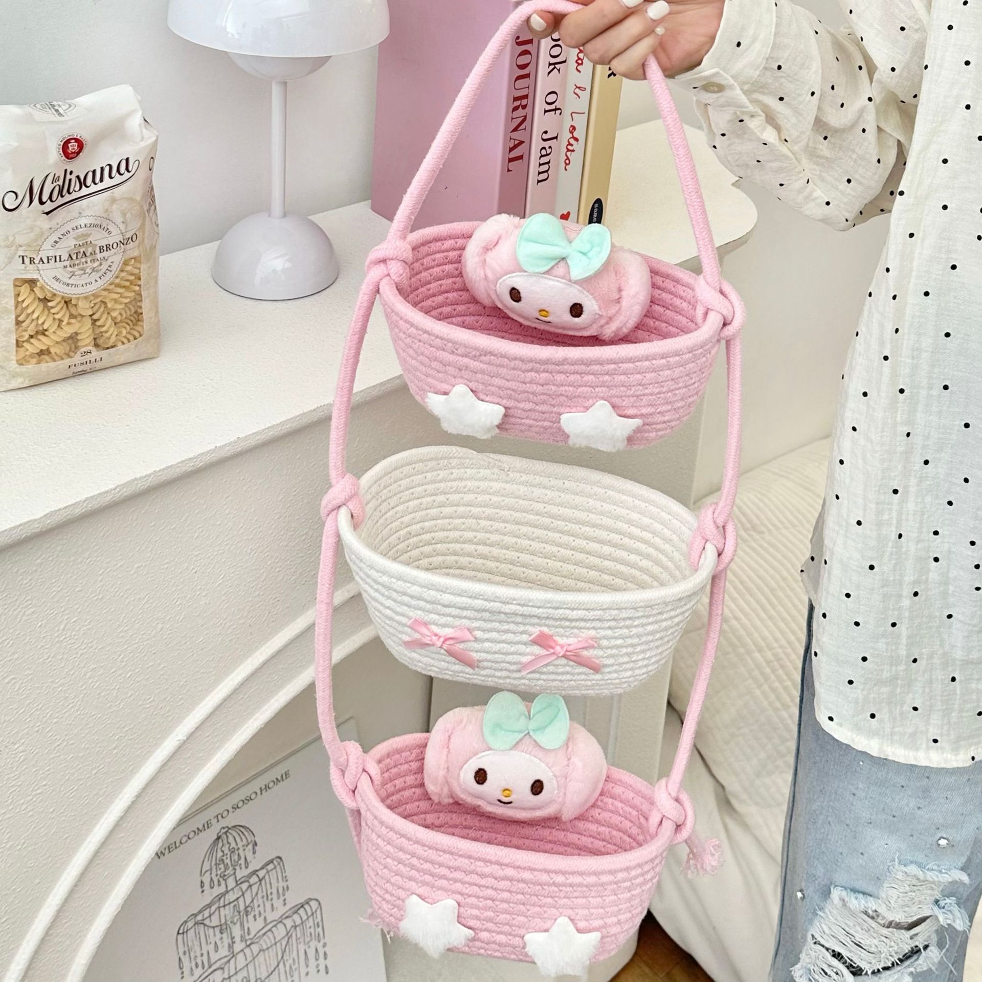 Cartoon three-layer hanging basket storage bag, three-dimensional living room entrance, organizing sundries and snacks, wall-mounted folding storage bag Specification drawing