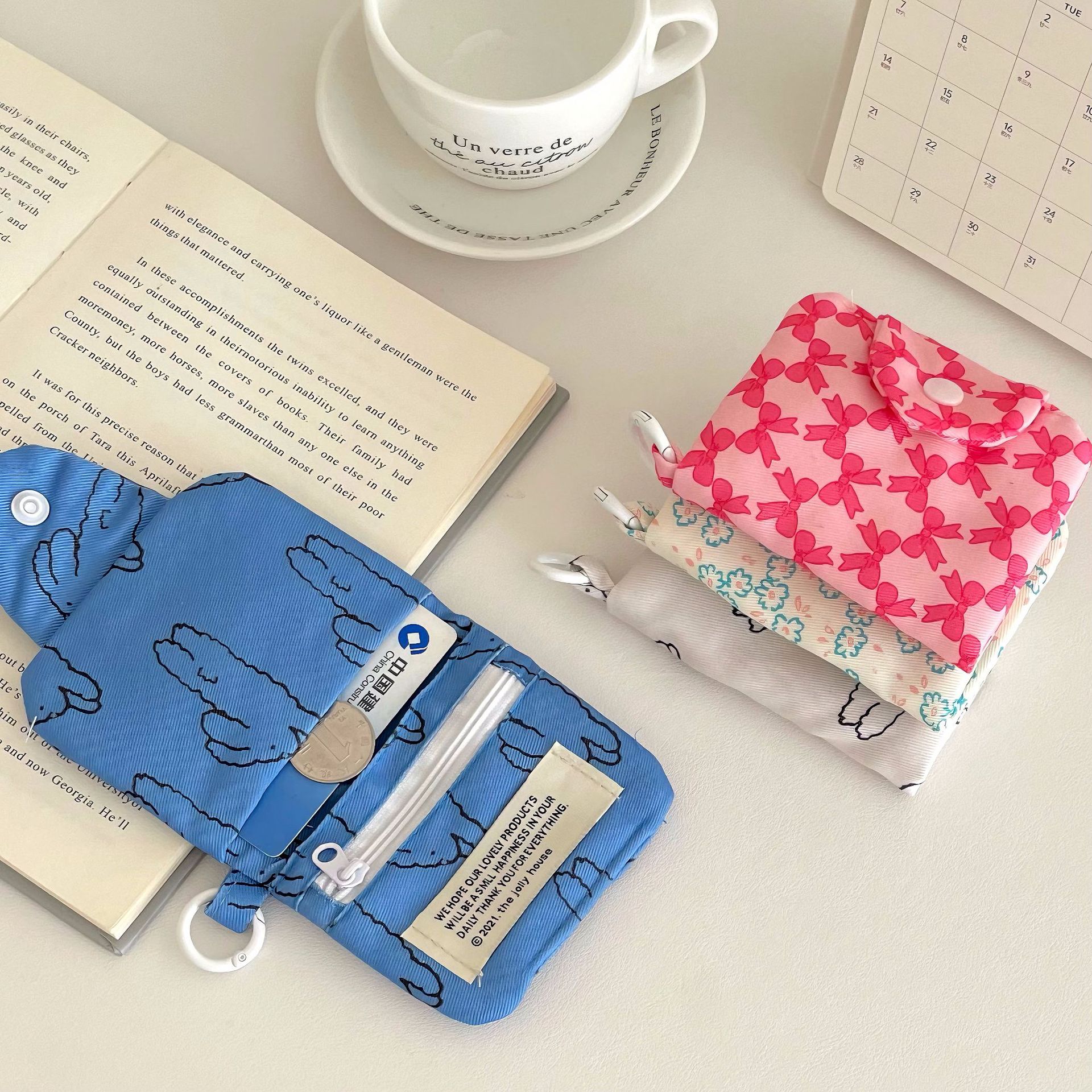 Korean ins bow coin purse, cute and girlish, portable and multi-functional storage card case, small bag pendant Specification drawing