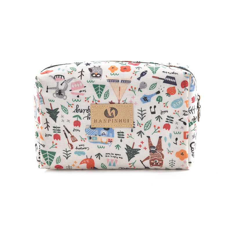 Wholesale of best-selling portable hand-held makeup bags, large-capacity storage bags, Korean-style travel, simple and multi-functional toiletry bags Application Scenario