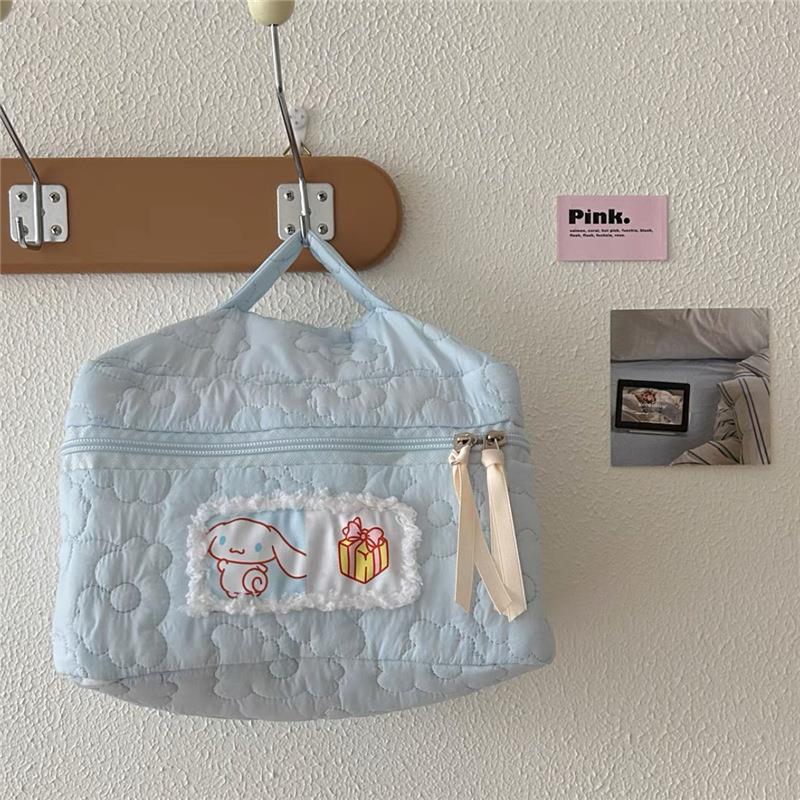 Cute cat makeup bag, girlish heart, large-capacity storage bag, student portable travel toiletry bag, hand-held storage bag Item Picture