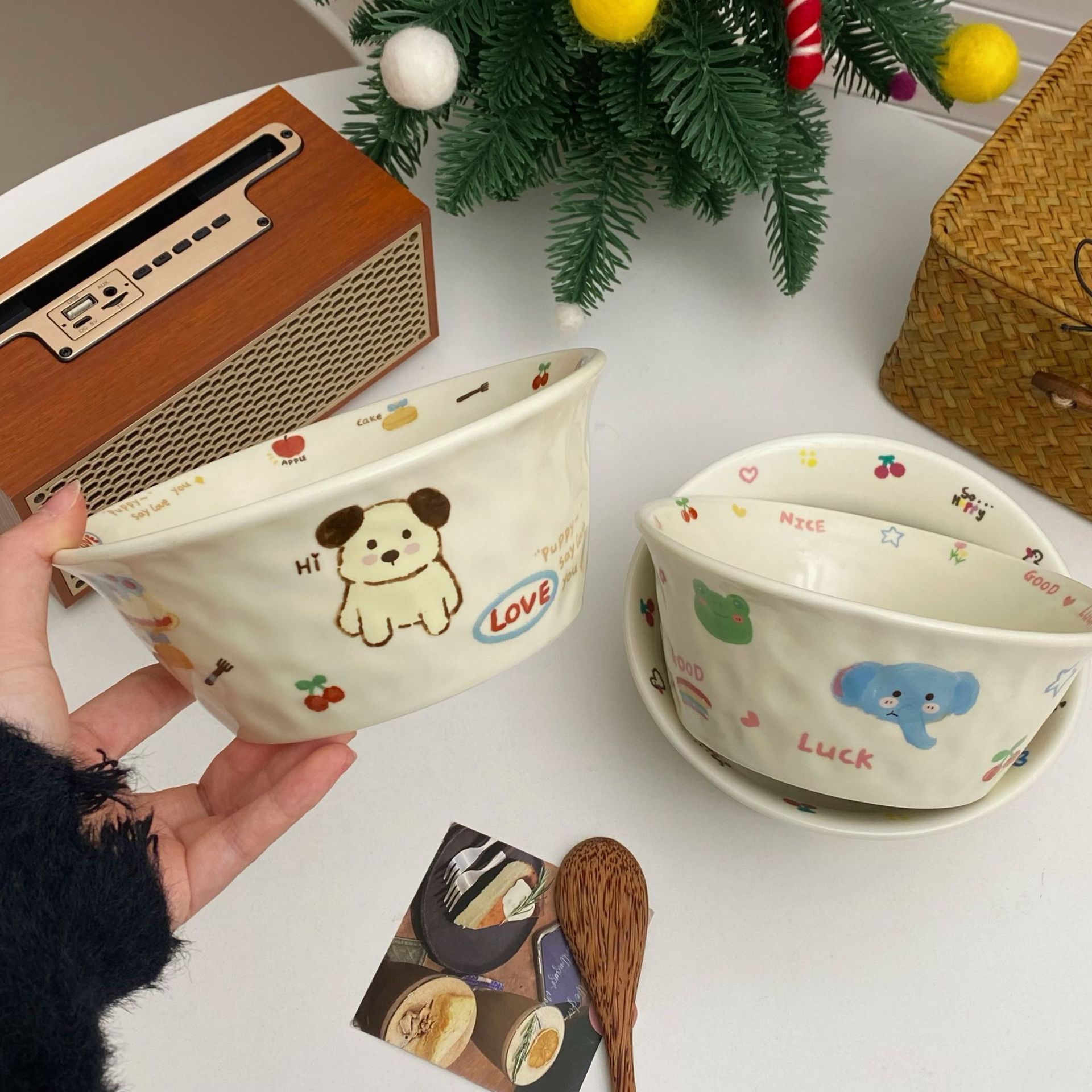 Graffiti cartoon ceramic bowl, yogurt bowl, cute household tableware, rice bowl, heat-resistant soup noodle bowl, dessert salad bowl Specification drawing